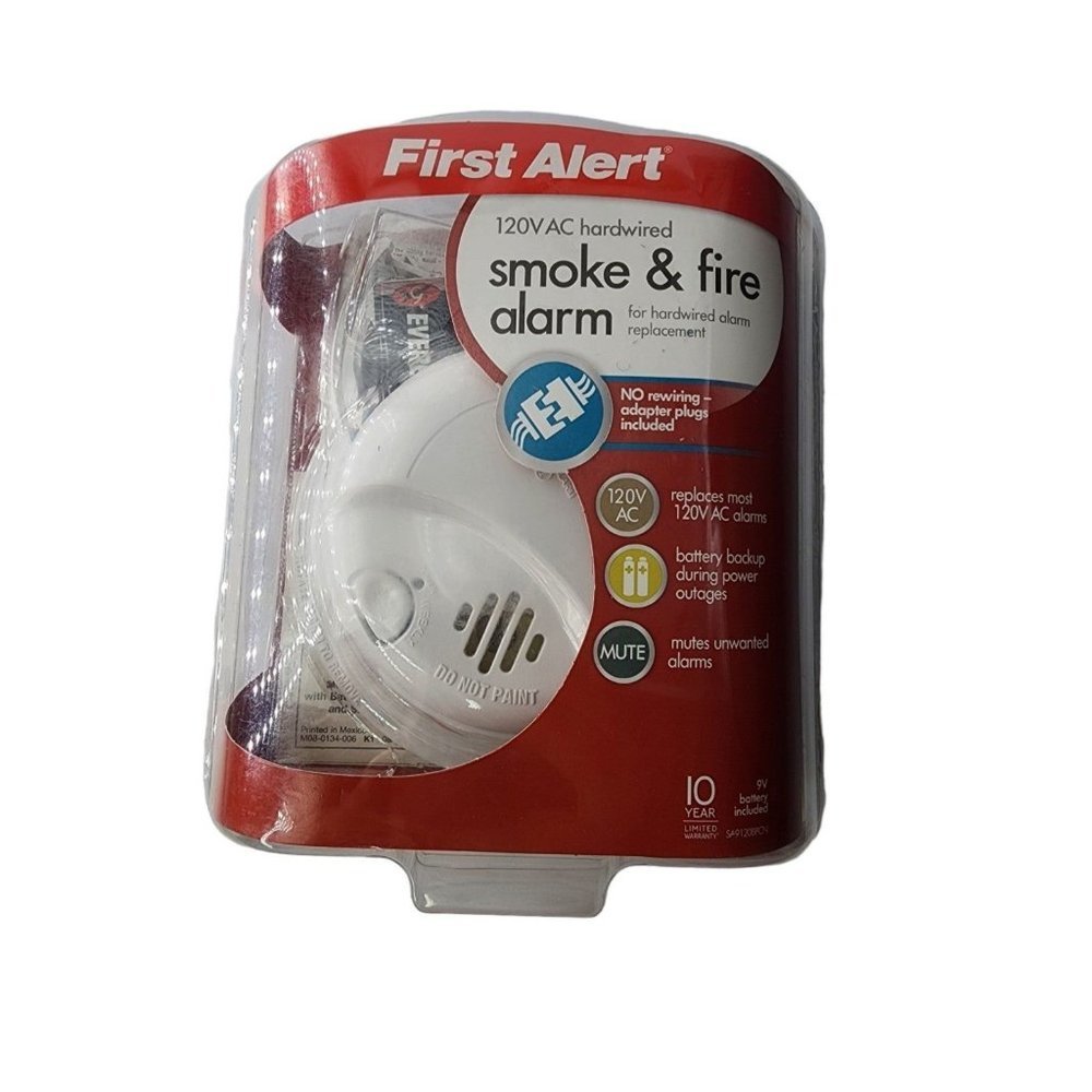 First Alert 120V AC Hardwired Smoke & Fire Alarm Detector